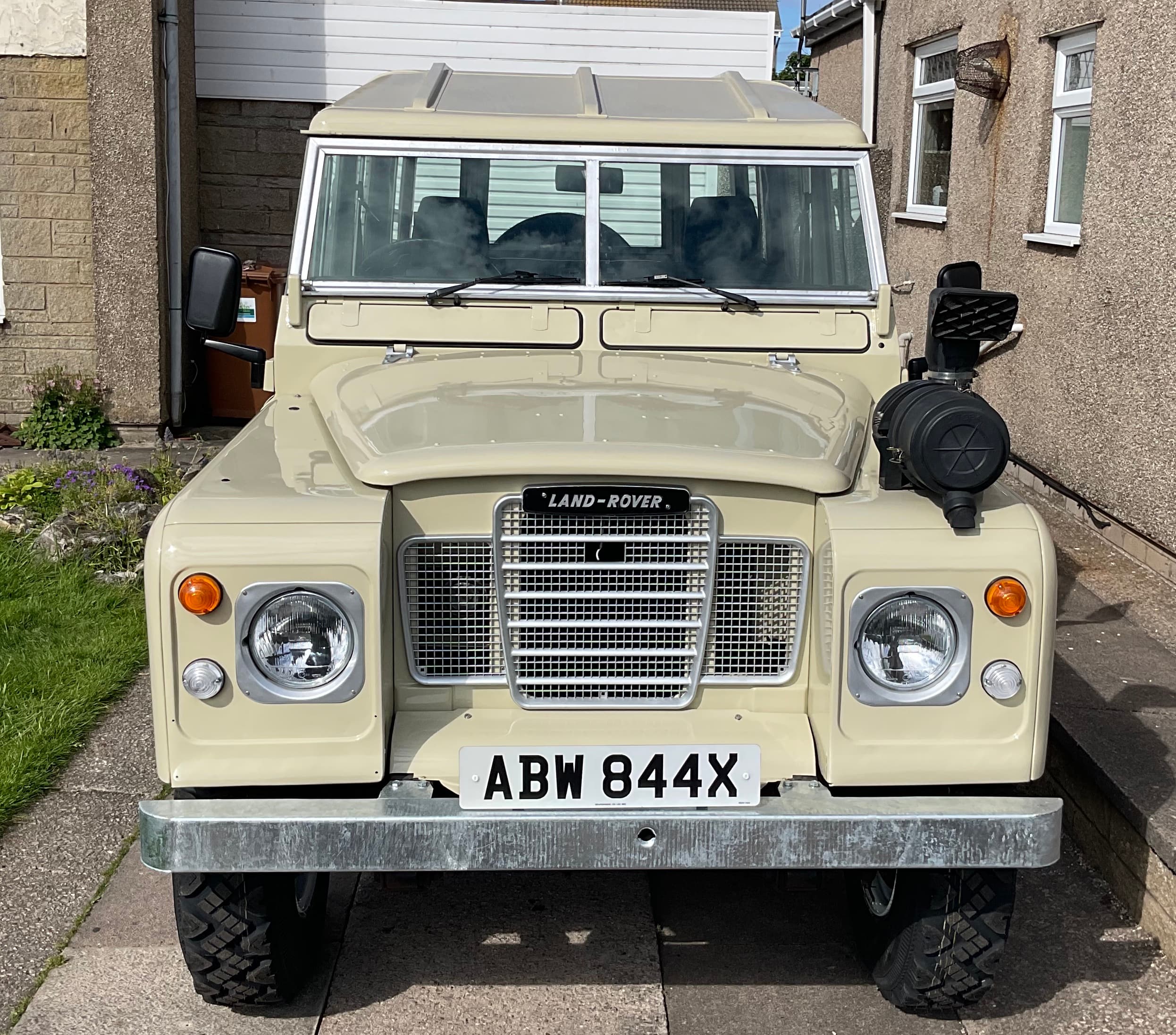 Classic Landrover green for wedding events